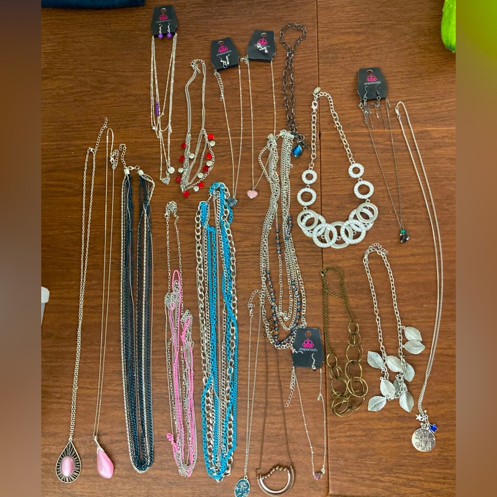 Paparazzi jewelry.